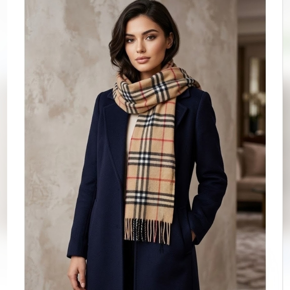 Burberry Tan Plaid/Check Short Frayed Edge Heritage Camel Scarf - Picture 1 of 12